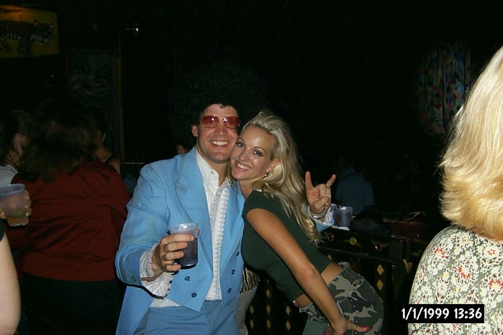2001/08(August)/Vegas/1024x768_P0002980.JPG