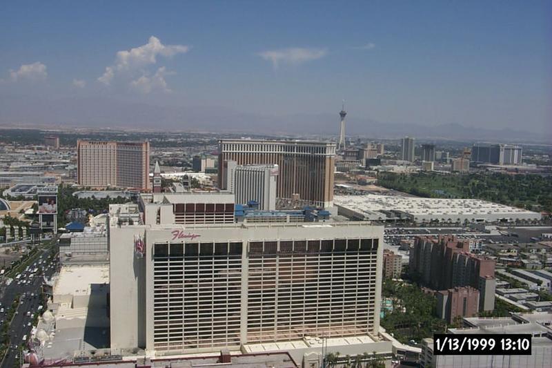 2001/08(August)/Vegas/800x600_P0002959.JPG
