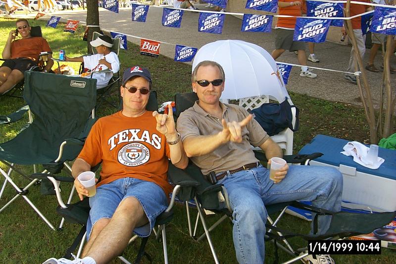 2001/09(September)/901_New_Mexico_State_Game/800x600_P0003017.JPG