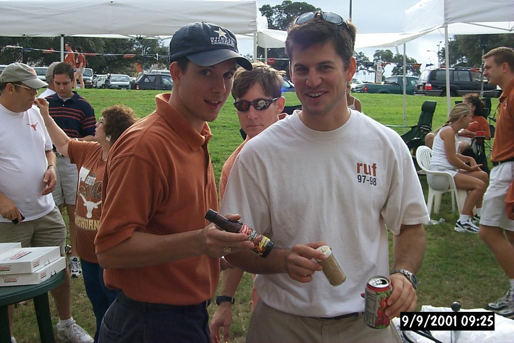 2001/09(September)/908_North_Carolina_Game/1024x768_P0003027.JPG