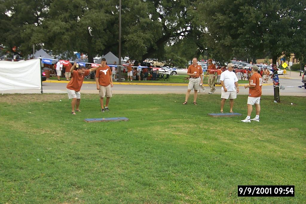 2001/09(September)/908_North_Carolina_Game/1024x768_P0003036.JPG