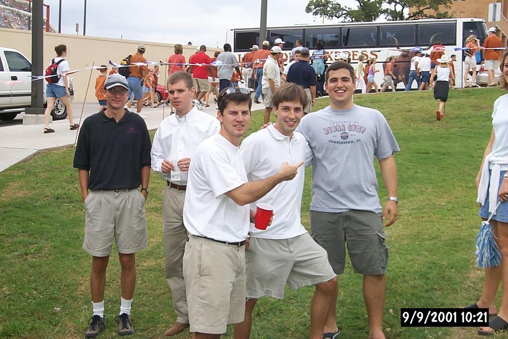 2001/09(September)/908_North_Carolina_Game/1024x768_P0003043.JPG