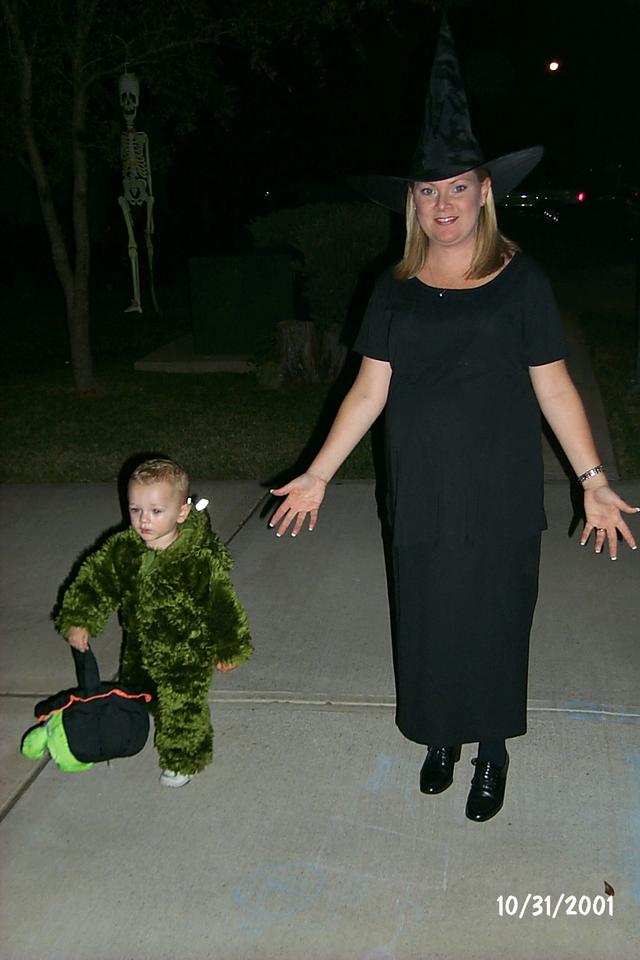 2001/10(October)/1031Halloween/640x480_P0003276.JPG