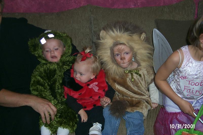 2001/10(October)/1031Halloween/800x600_P0003267.JPG