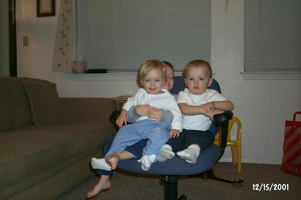 2001/12(December)/Christmas_Eve/1024x768_P0003365.JPG