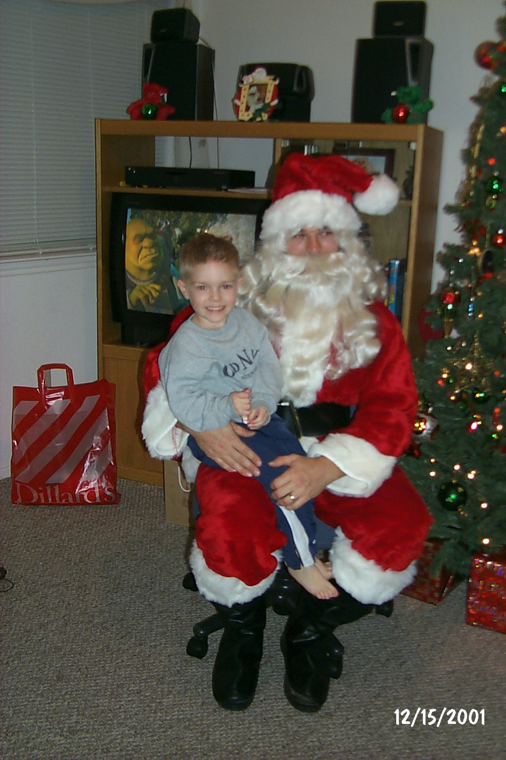 2001/12(December)/Christmas_Eve/1024x768_P0003371.JPG