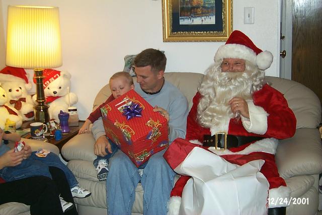 2001/12(December)/Christmas_Eve/640x480_P0003390.JPG