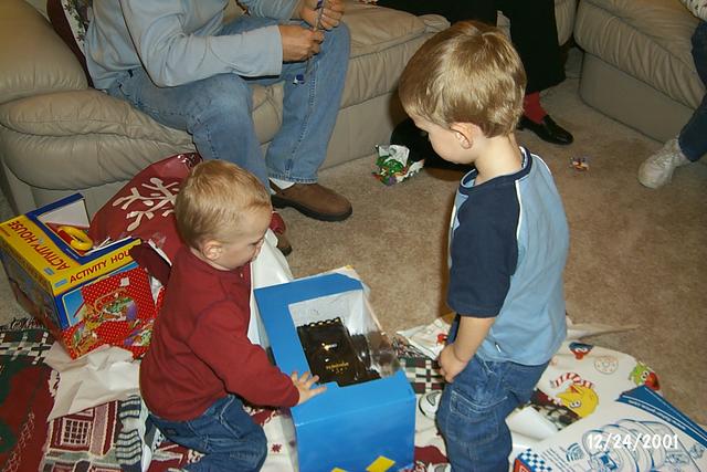 2001/12(December)/Christmas_Eve/640x480_P0003396.JPG