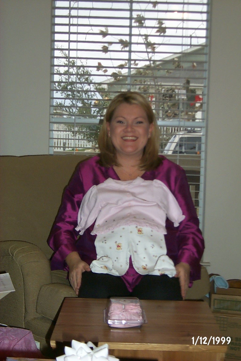 2002/01(January)/Katie's_Baby_Shower/1024x768_P0003434.JPG