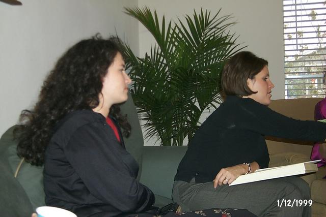 2002/01(January)/Katie's_Baby_Shower/640x480_P0003428.JPG