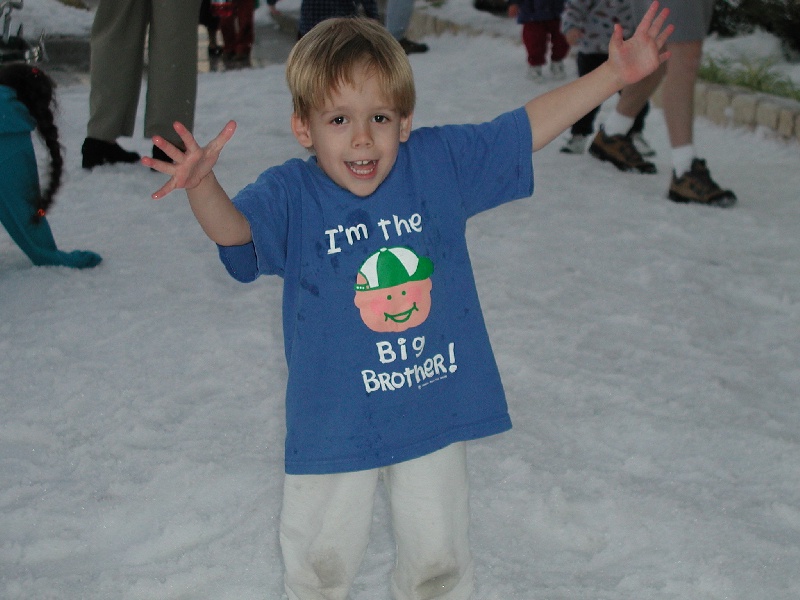 2002/01(January)/krispy_kreme/800x600_JackSnow.JPG