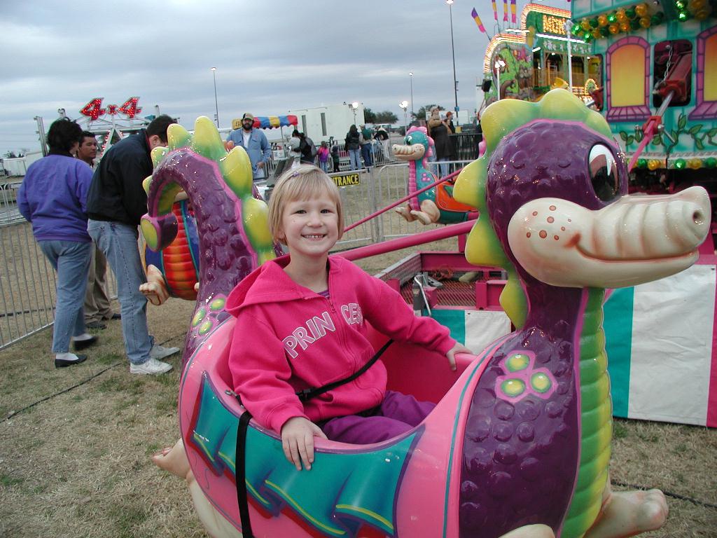 2002/03(March)/Rodeo/1024x768_Megan_Dragon.JPG