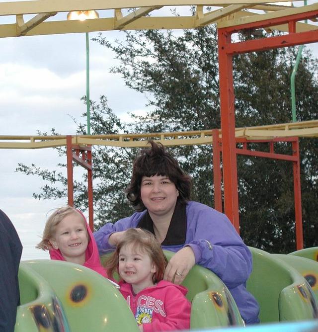 2002/03(March)/Rodeo/640x480_Kim_Megan_Emily_Roller_Coaster.JPG