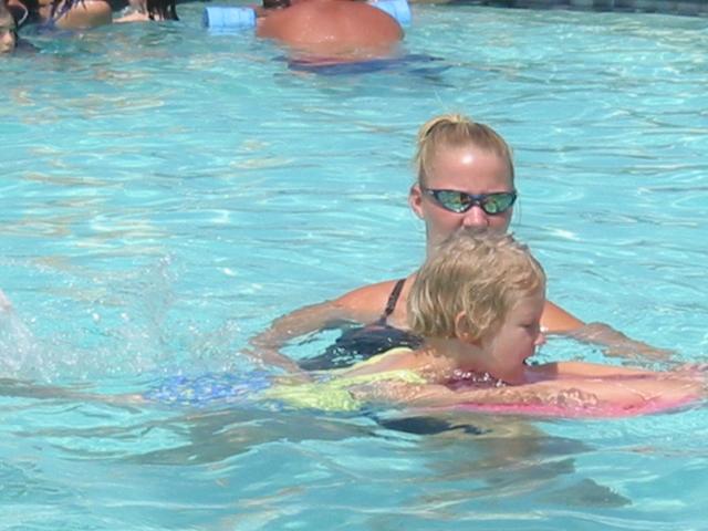 2002/06(June)/Swimming_Lessons/640x480_Megan_Kickboard.JPG