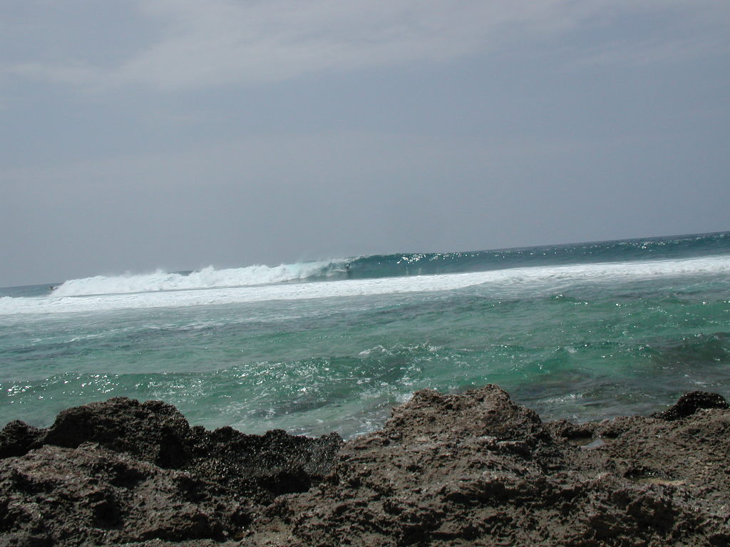 find_the_surfer_dude_AKA_the_waves_are_big.JPG