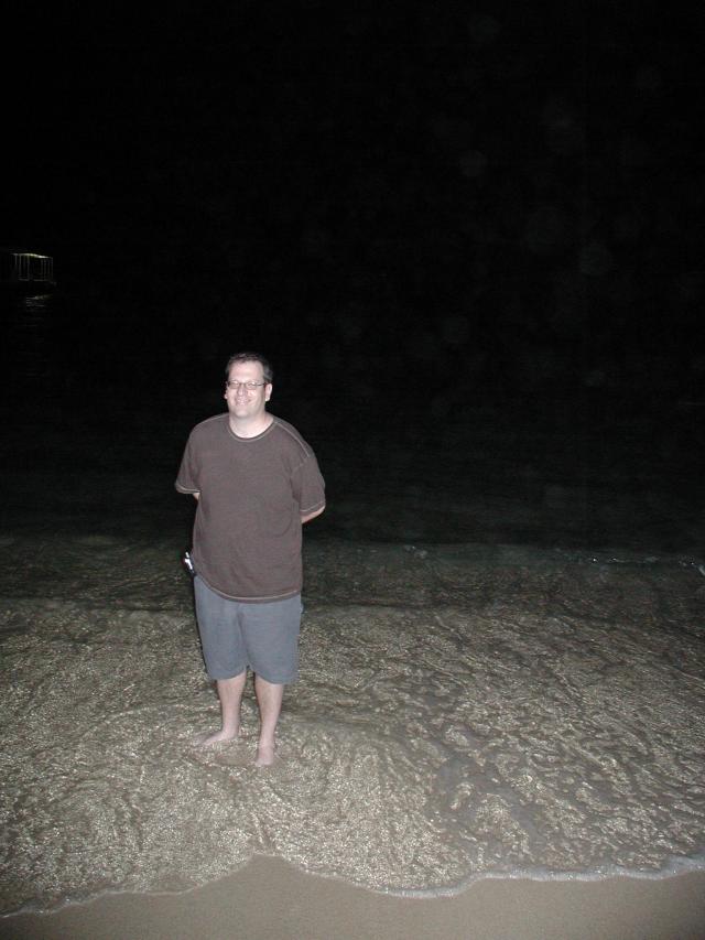 paul_got_his_feet_wet.JPG
