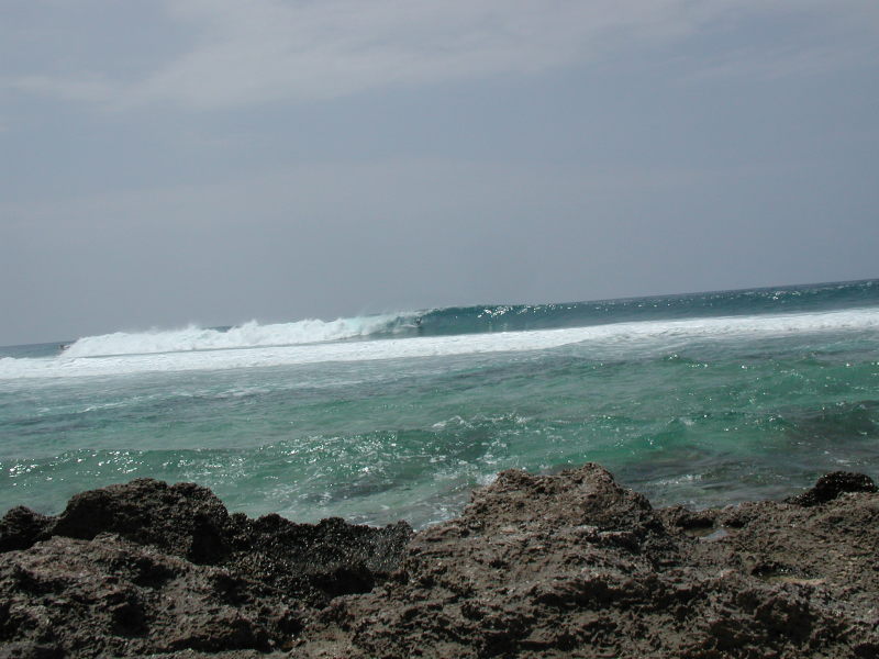find_the_surfer_dude_AKA_the_waves_are_big.JPG
