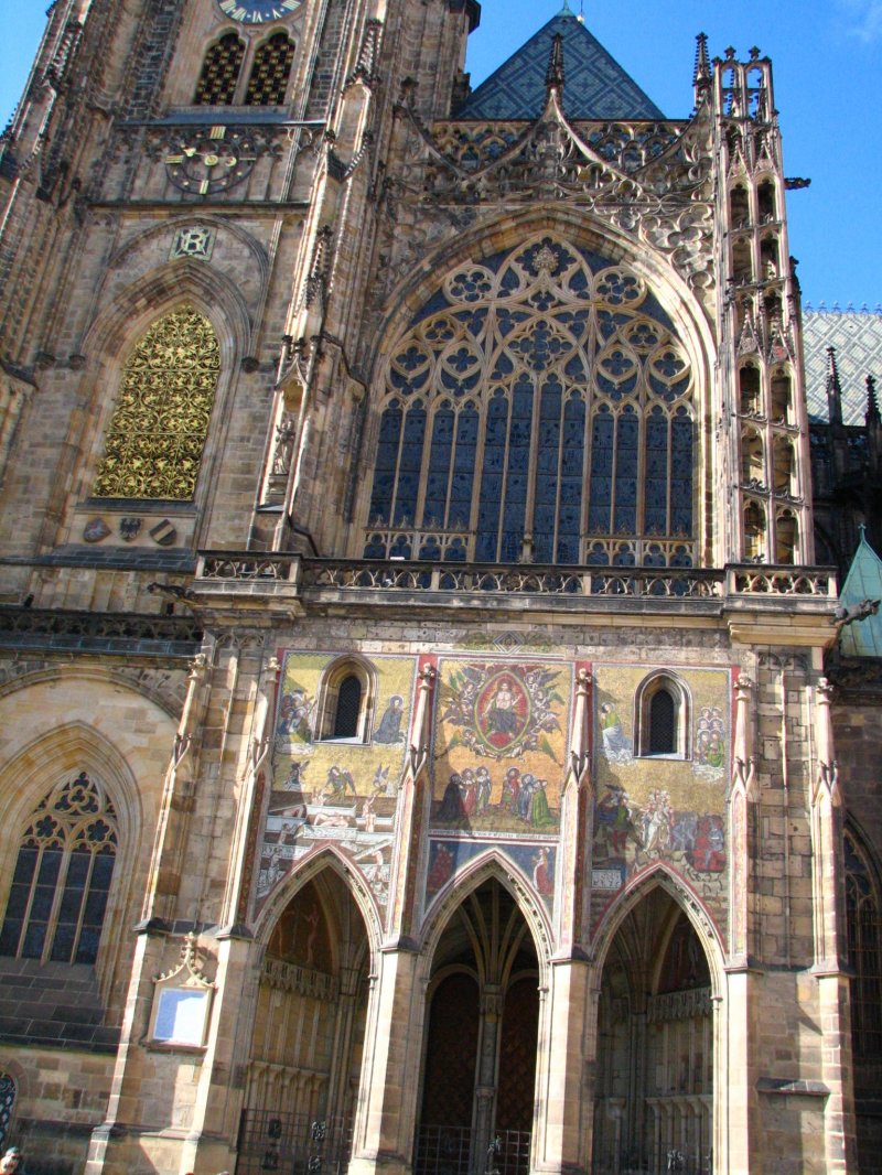 west_gate_church_entrance.jpg