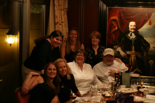 2007/07(July)/Alaska/640x480_birthday_group.jpg