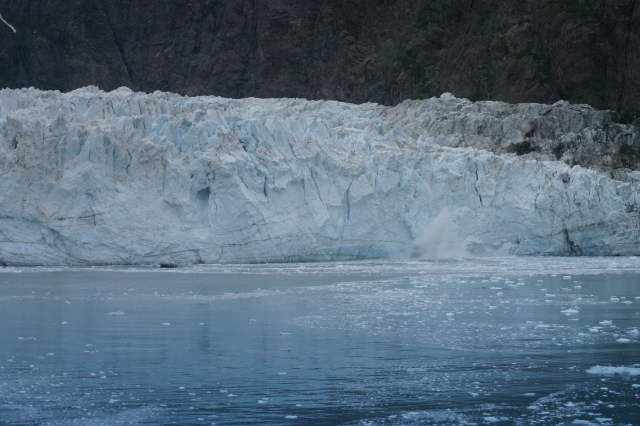 glacier_bay_glacier_calving.jpg