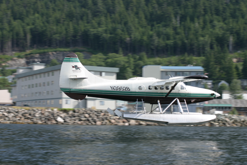 Ketchikan_floatplane.jpg
