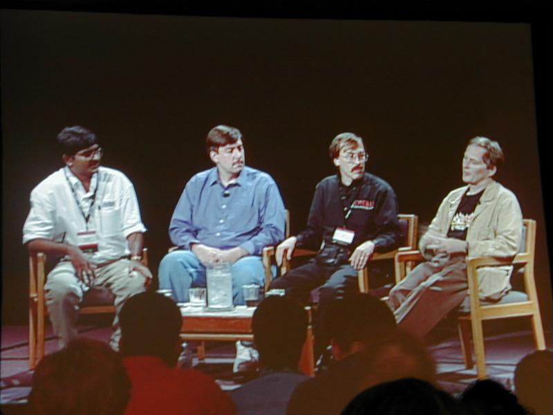 camera/1999/08(August)/08_22-08_24_Perl_Conference/800x600_Perl-Town-Hall-Meeting.jpg