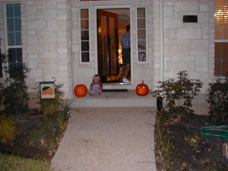 camera/1999/10(October)/10_24_Pumpkin_Carving/800x600_PA240018.JPG