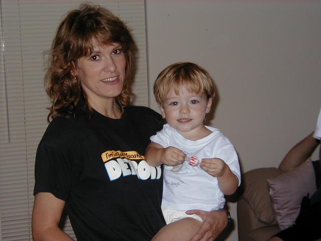 camera/1999/10(October)/Miscellaneous/640x480_Kim_&_Aaron.JPG