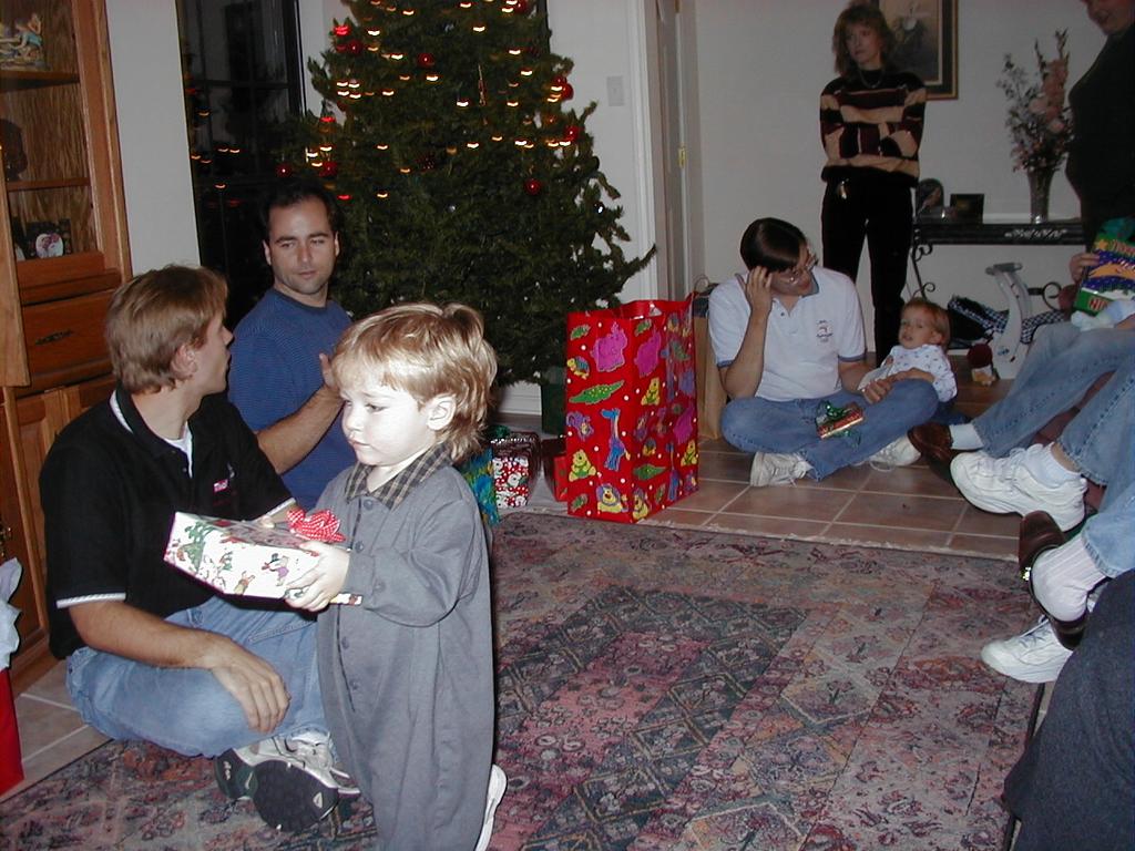 FriendsXmas-04.JPG