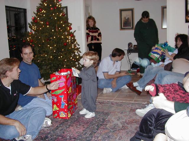 FriendsXmas-06.JPG