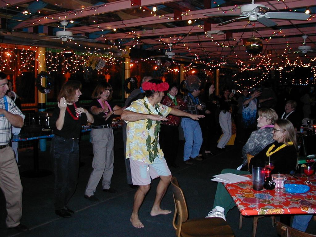 camera/1999/12(December)/12_21_Tivoli_Support_Christmas/PC210001.JPG