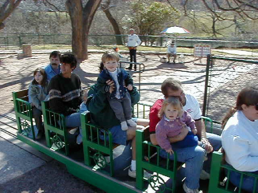 camera/2000/02(February)/02_05_Zilker_Park/1024x768_P2050011.JPG