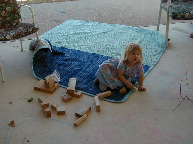 camera/2000/02(February)/02_27_Grampy_Birthday/P2270014.JPG