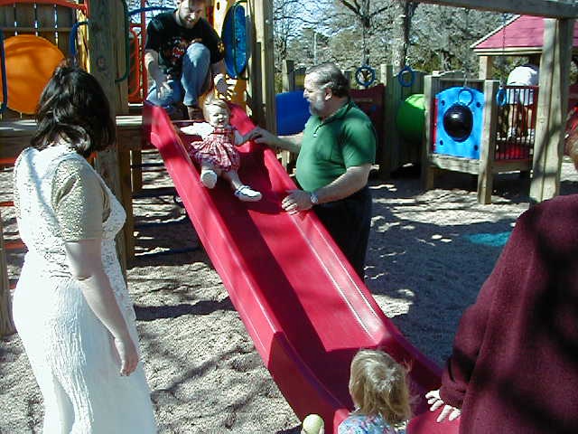 camera/2000/02(February)/02_27_Grampy_Birthday/640x480_P2270029.JPG