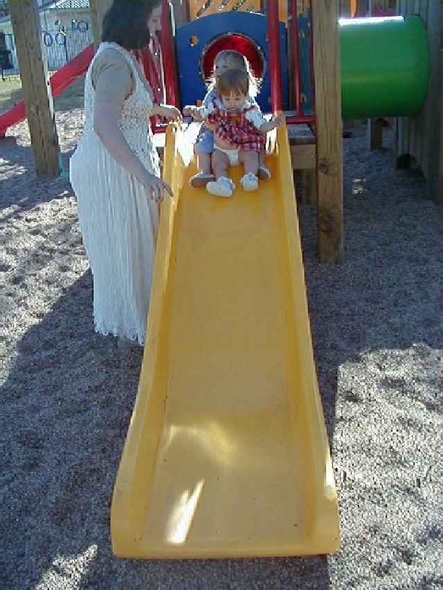 camera/2000/02(February)/02_27_Grampy_Birthday/640x480_P2270040.JPG