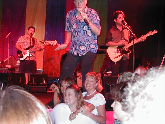 camera/2000/03(March)/PuertoRico/BeachBoys/640x480_BeachBoys-34.JPG