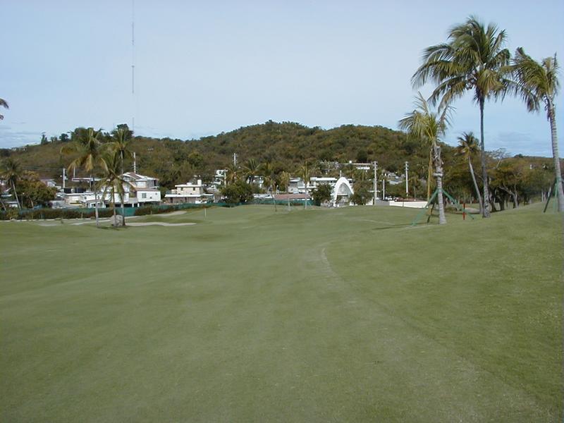 camera/2000/03(March)/PuertoRico/Golf/800x600_P3020021.JPG