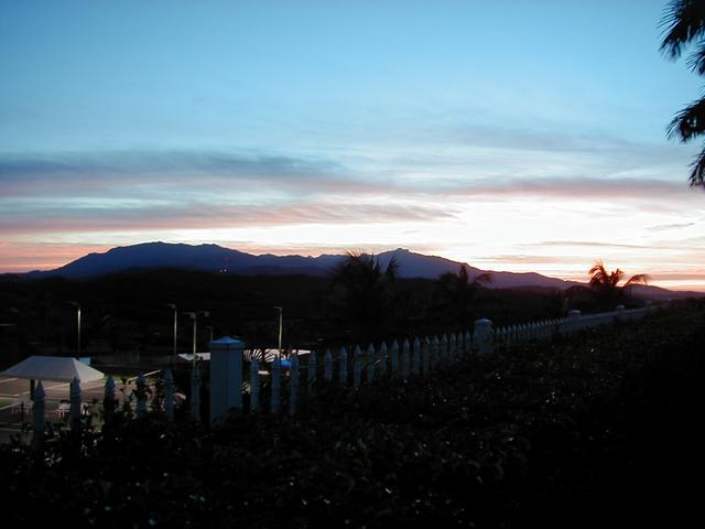 camera/2000/03(March)/PuertoRico/Sunset/640x480_P3020037.JPG