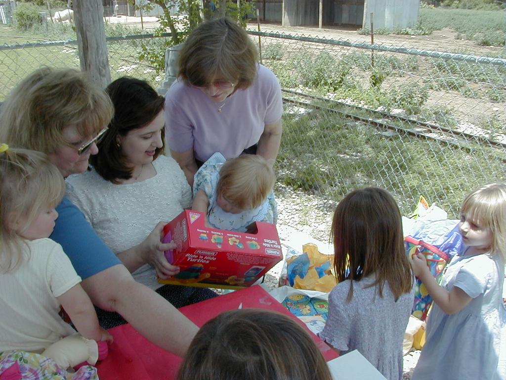 McKenzie-bday-31.JPG