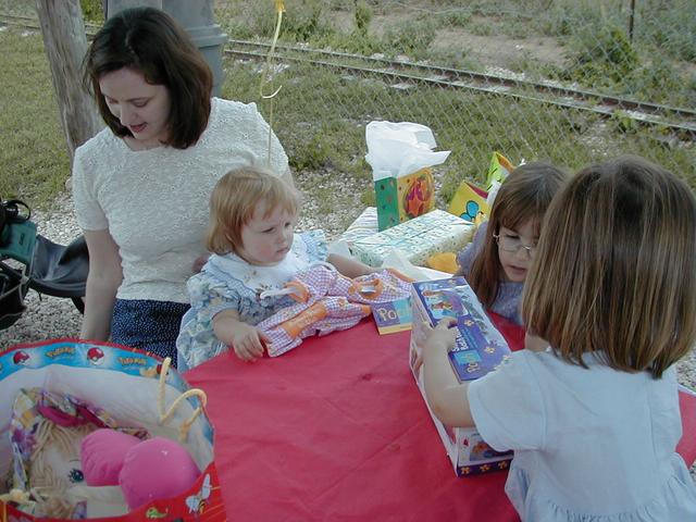 McKenzie-bday-26.JPG