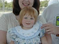 McKenzie-bday-06.JPG