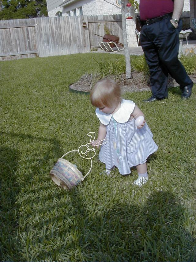 camera/2000/04(April)/04_22_Easter_Saturday/640x480_P4220022.JPG