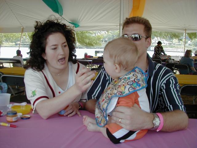 camera/2000/05(May)/05_06_Tivoli_Family_Picnic/640x480_P5060013.JPG