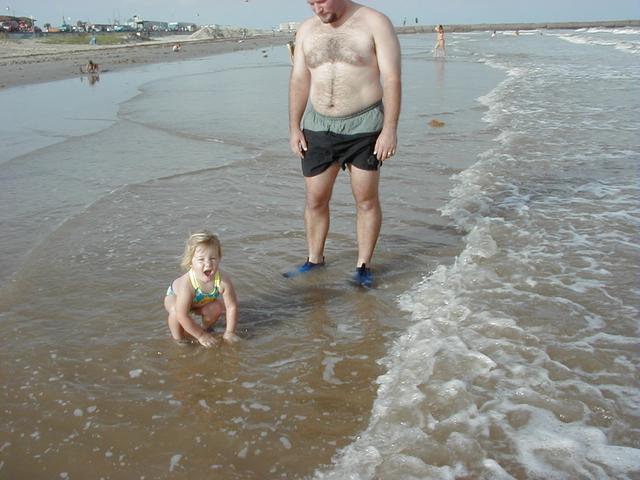 camera/2000/07(July)/07_02_Beach/640x480_Beach-03.JPG
