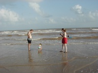 camera/2000/07(July)/07_02_Beach/Beach-01.JPG