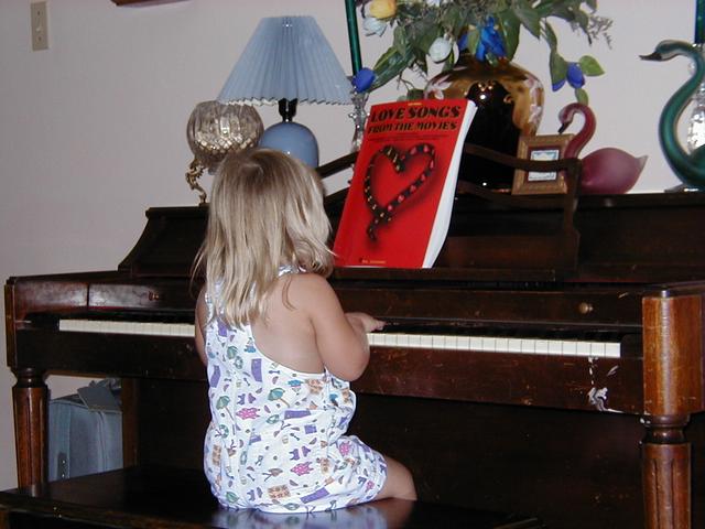 Pianist_Brittney-1.JPG