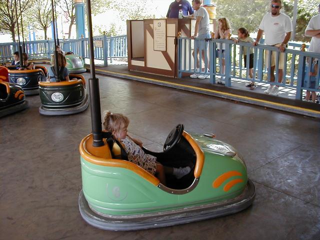 camera/2000/09(September)/09_23_Fiesta_Texas/640x480_P9230017.JPG