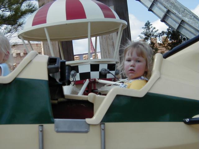camera/2000/09(September)/09_23_Fiesta_Texas/640x480_P9230027.JPG