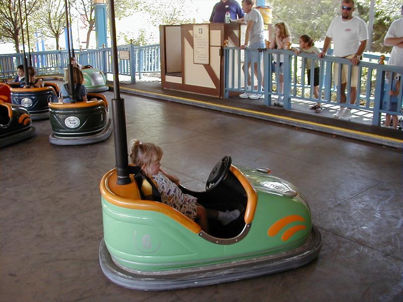 camera/2000/09(September)/09_23_Fiesta_Texas/800x600_P9230017.JPG