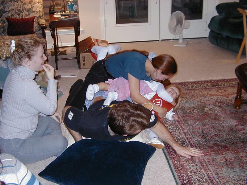 camera/2000/11(November)/11_11_Steph_Visit/800x600_PB110001.JPG